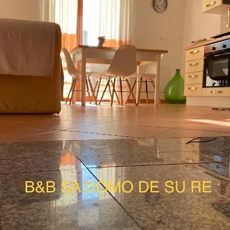 فندق مبيت وإفطار Sa Domo De Su Re